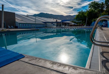 photo of the swimming pool at the Salt Lake Tennis and Health Club.